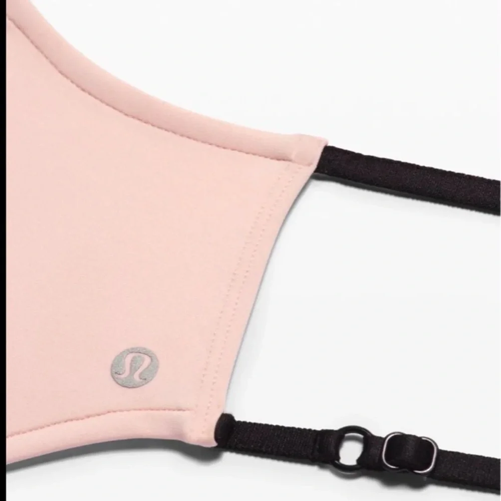 NWT Lululemon Face Mask